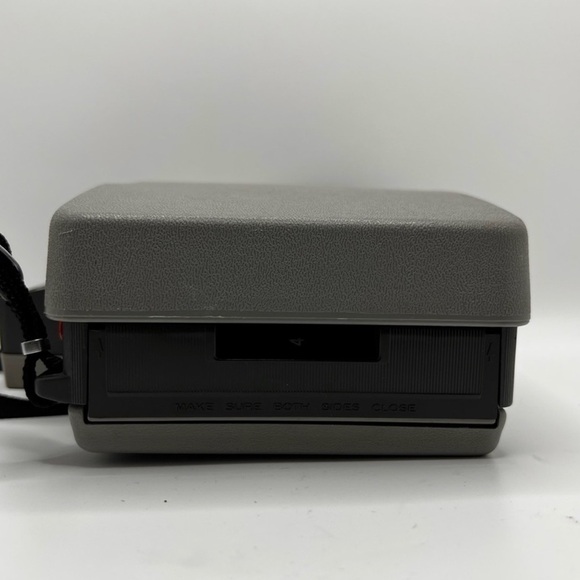 Polaroid Model 420 Vintage Instant Film Camera Packfilm - Picture 13 of 15